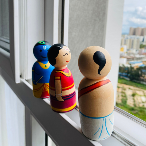 Krishna Radha Sudama Wooden Peg Dolls